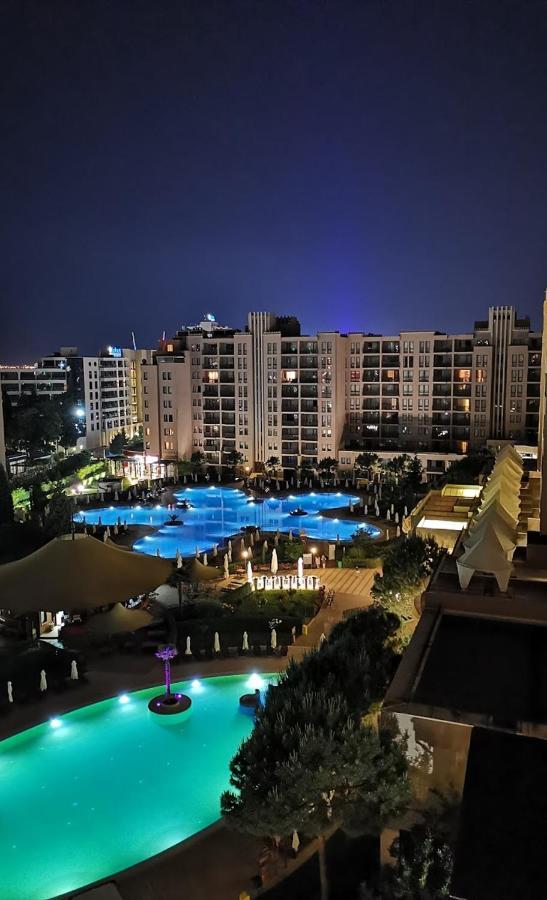 Apartment Pool View