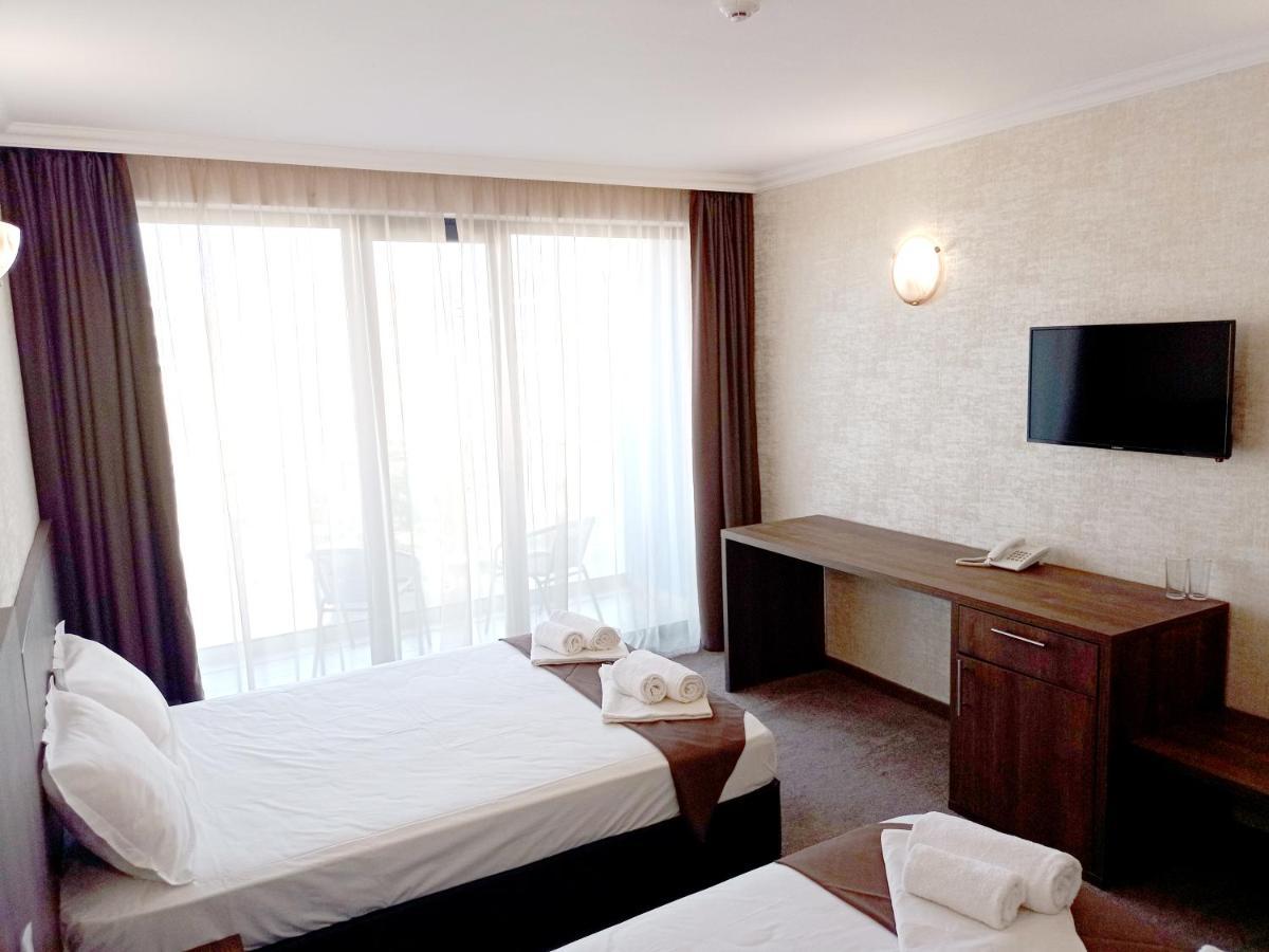 Quadruple Room with Balcony,1145131066:JPEG