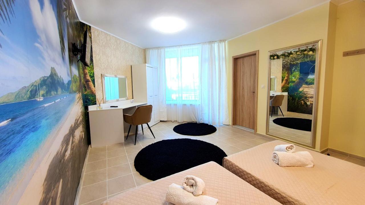 Chambre Deluxe Double ou Lits Jumeaux