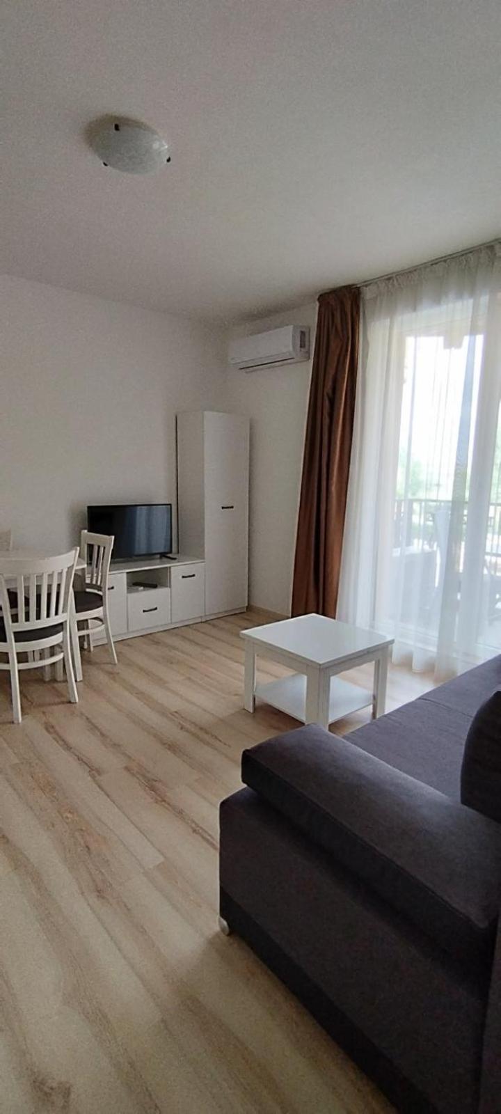 One-Bedroom Apartment Balcony