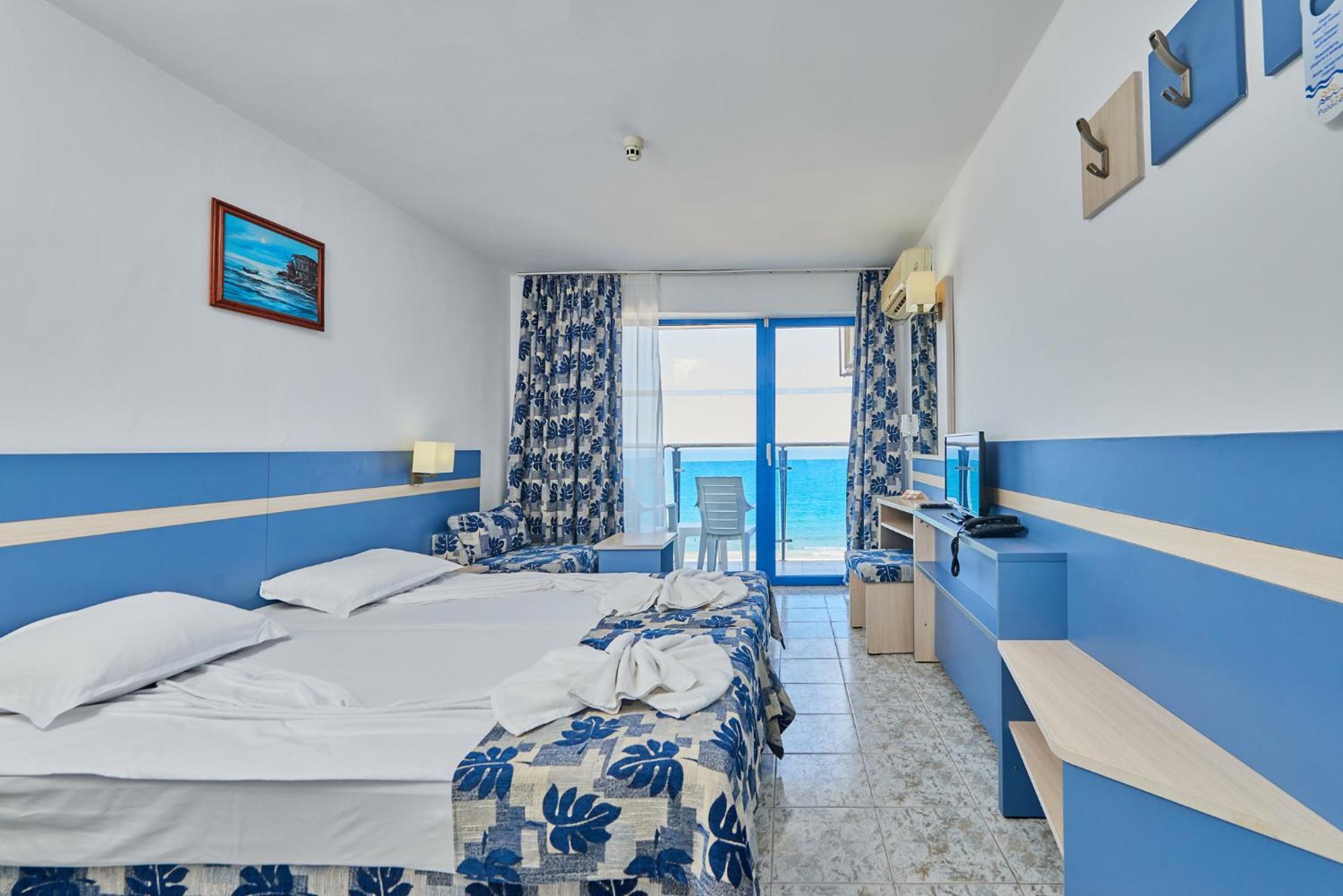 Twin Room with Sea View