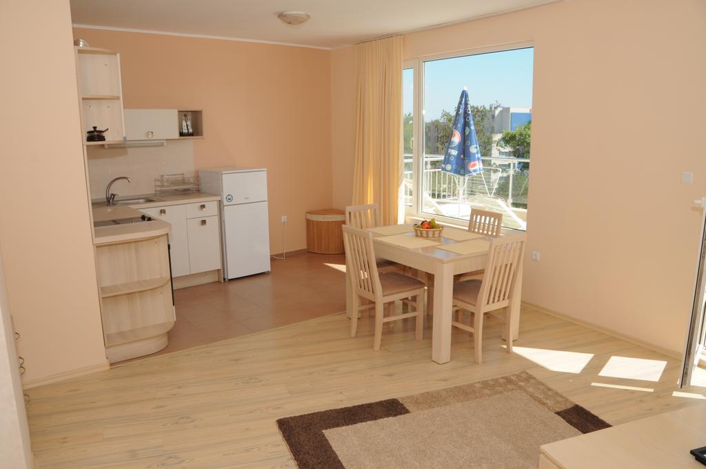 Penthouse Apartment,8748820:JPEG