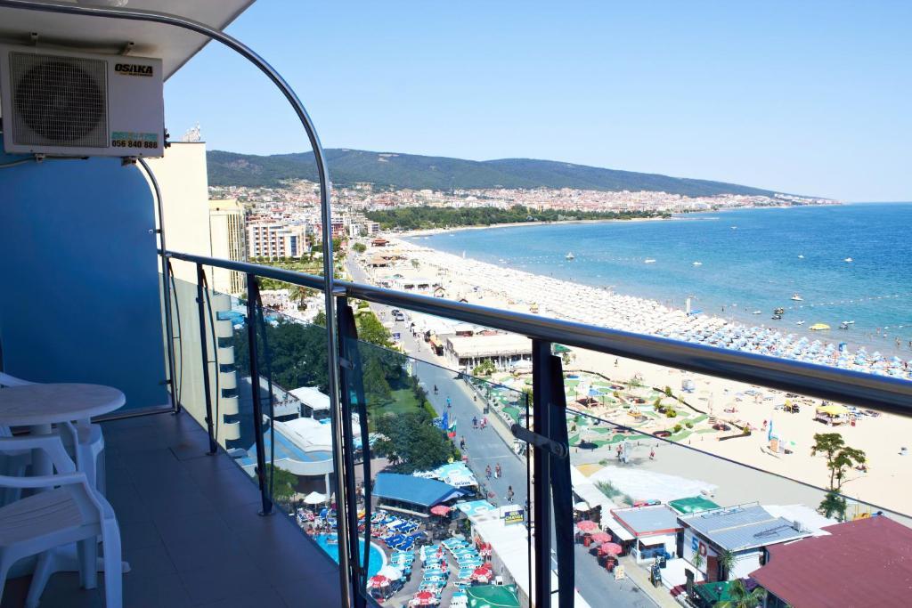Junior Suite with Balcony