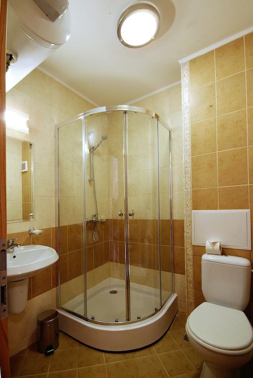 Apartment mit 2 Schlafzimmern und einem Balkon (4 Erwachsene + 2 Kinder)