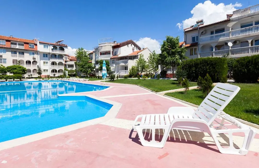 Your Dream Spot For Your Vacation In Sunny Beach-1