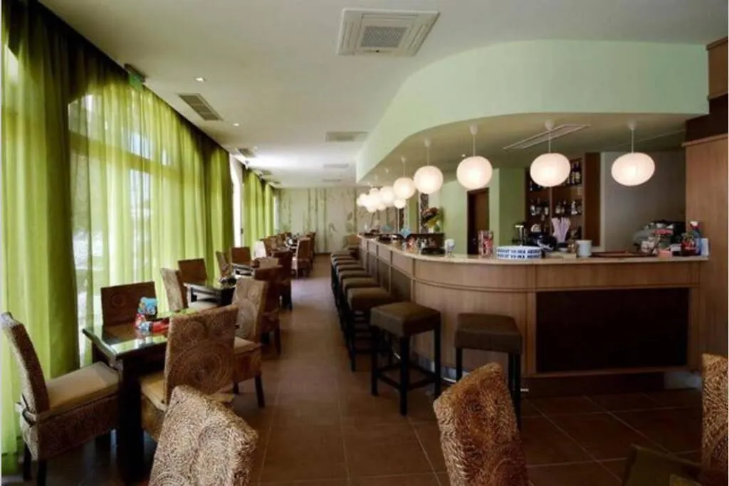 Great Apartment With One Bedroom In Royal Sun-1