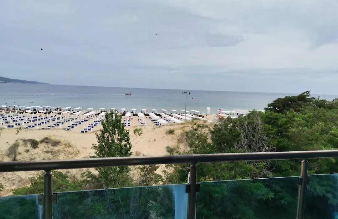 Albena Suite-1