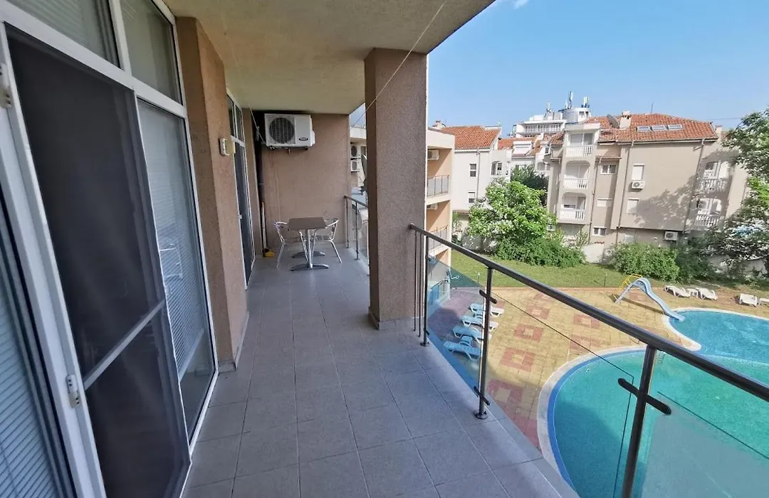 Appartement in Semiramida Gardens Sunny Beach-1