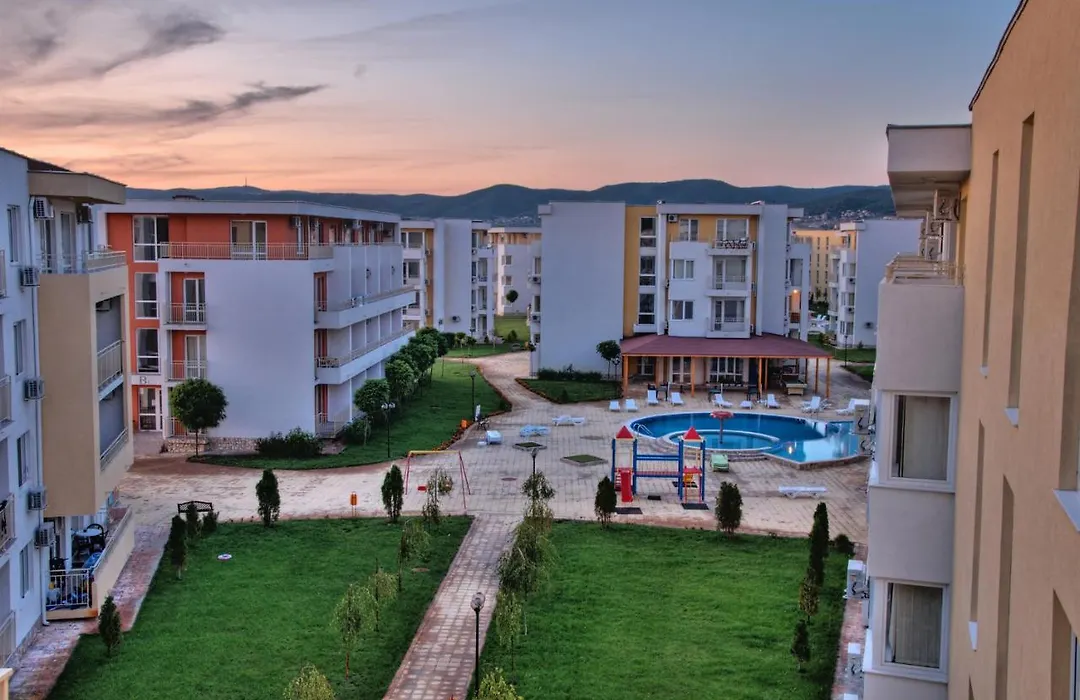 Holiday Apartments Next To Action Aquapark Sunny Beach-1