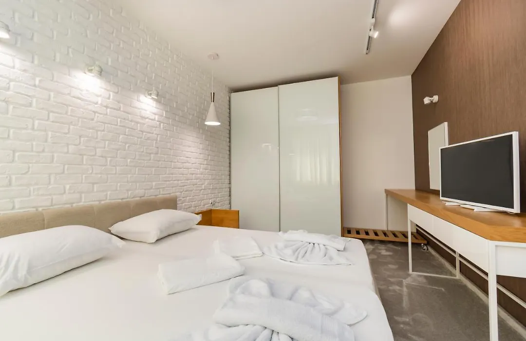 Апартамент В Комплекс Golden Beach, Sunny Beach-1