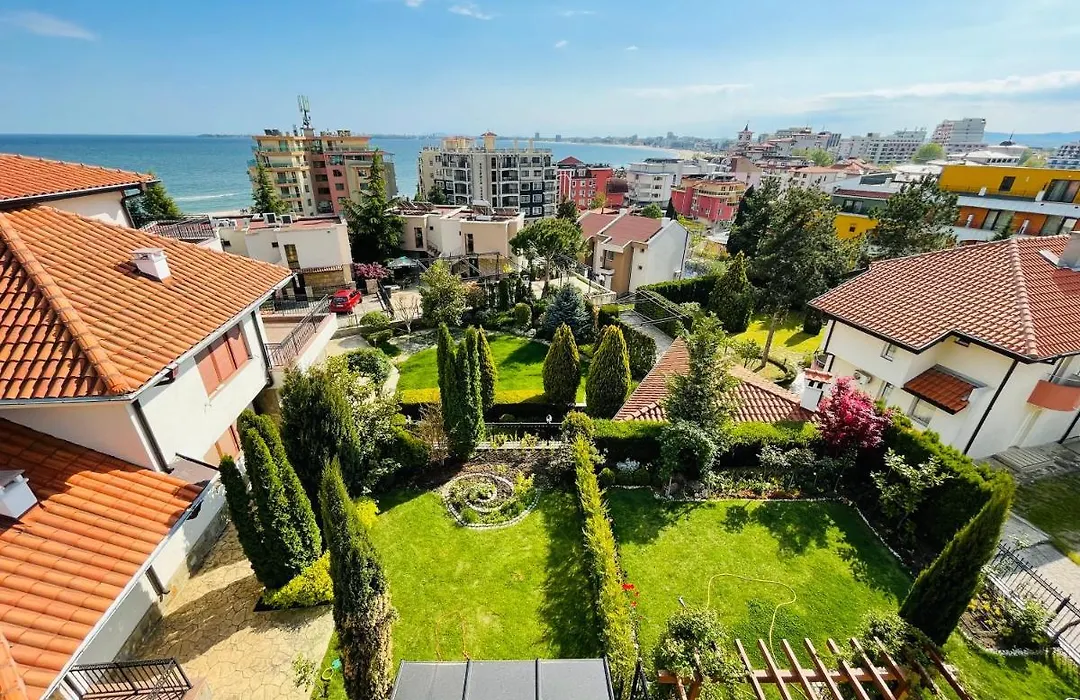 Luxury Villa Incaraki-1