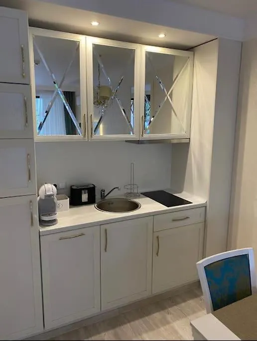 Harmony Suites Grand Resort Apartments-1