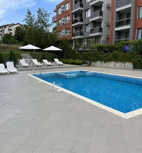 Studio Yurta Aparthotel-1
