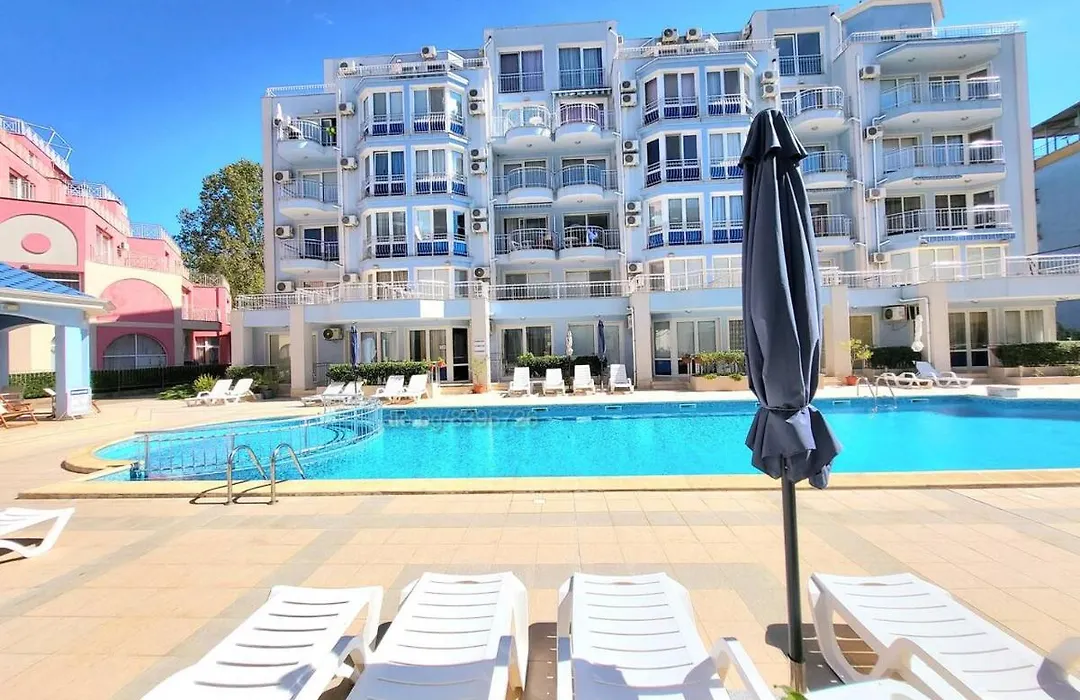 1 Bedroom Apartment In Sunny Dream Complex-1