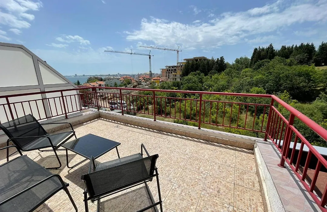 Green Fort - Prestige Sea Viev Apartments-1