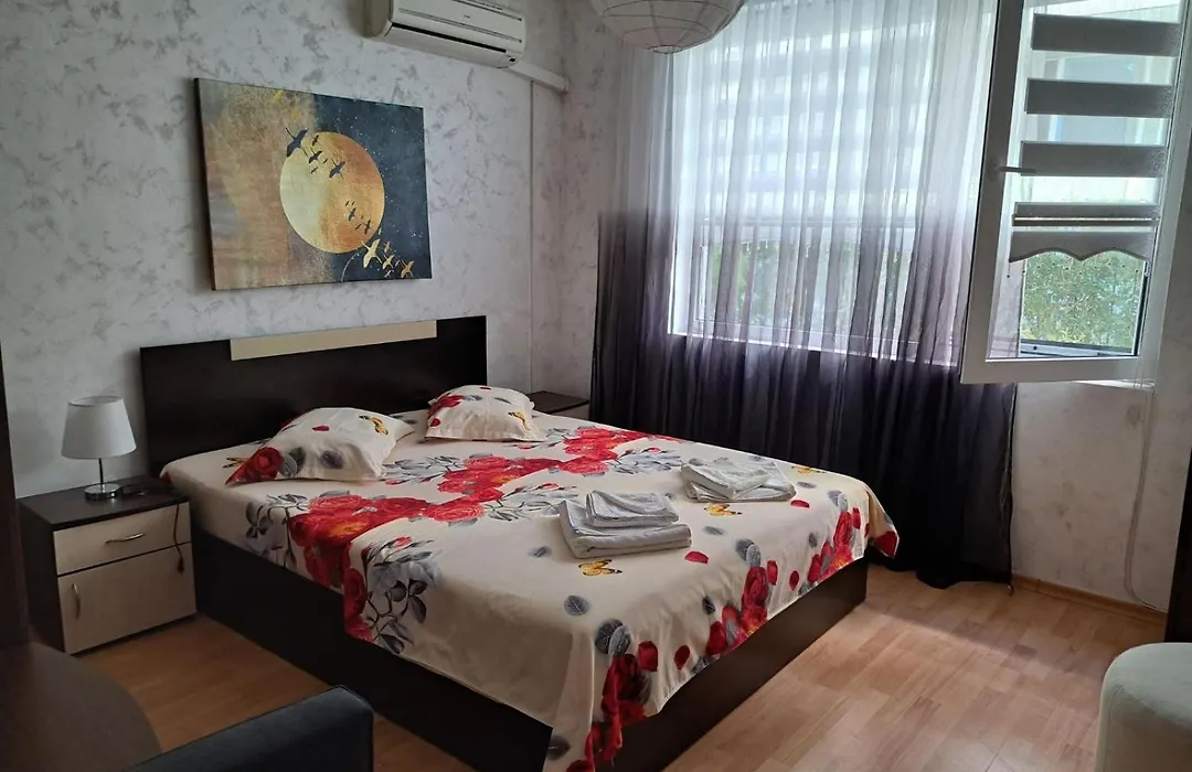 Azuro Aparthotel Sunny Beach-1