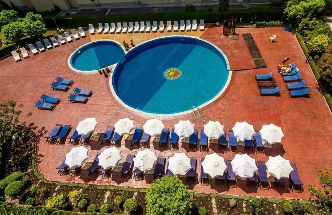 Hotel Perla-1