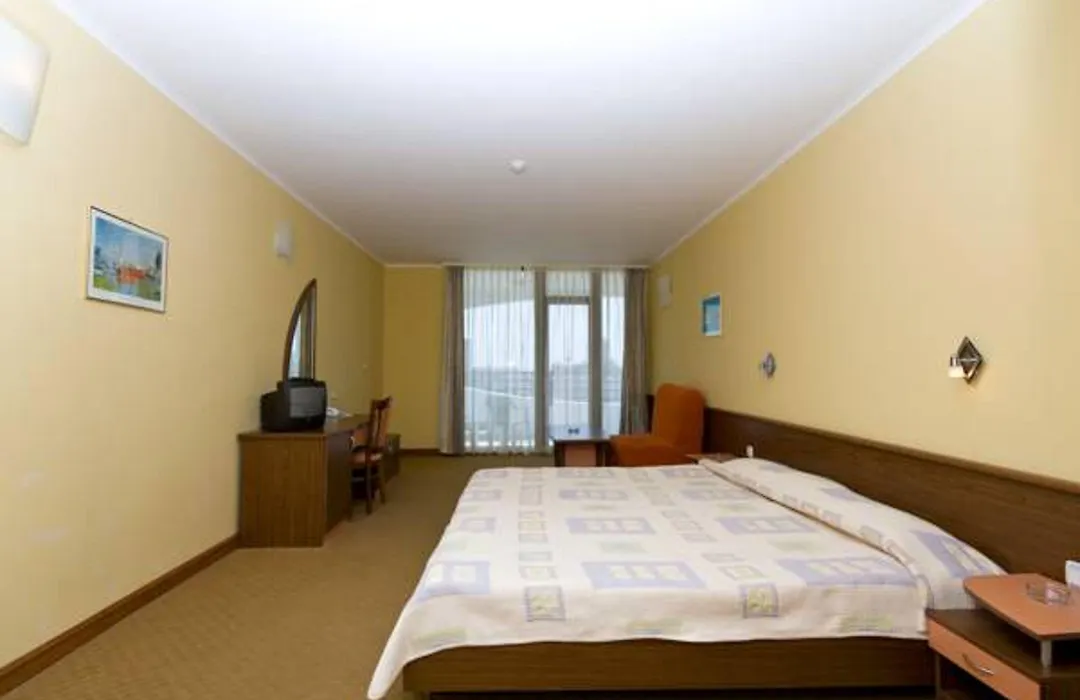 Trakia Plaza Apartments-1