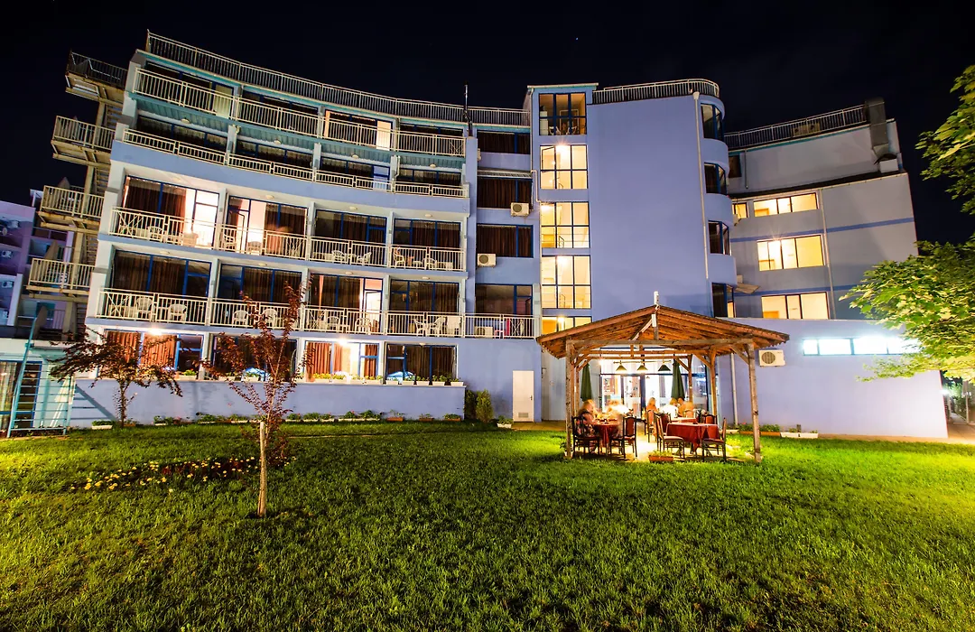 Hotel Bohemi-1