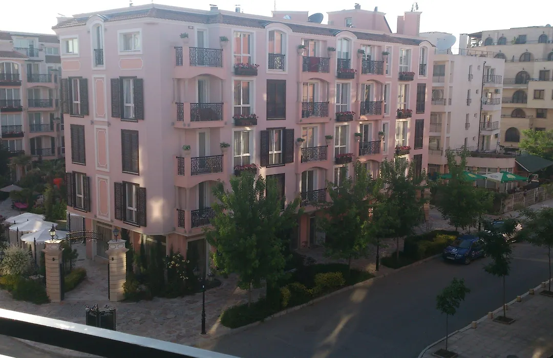 Apartment In Rainbow Holiday Complex-1