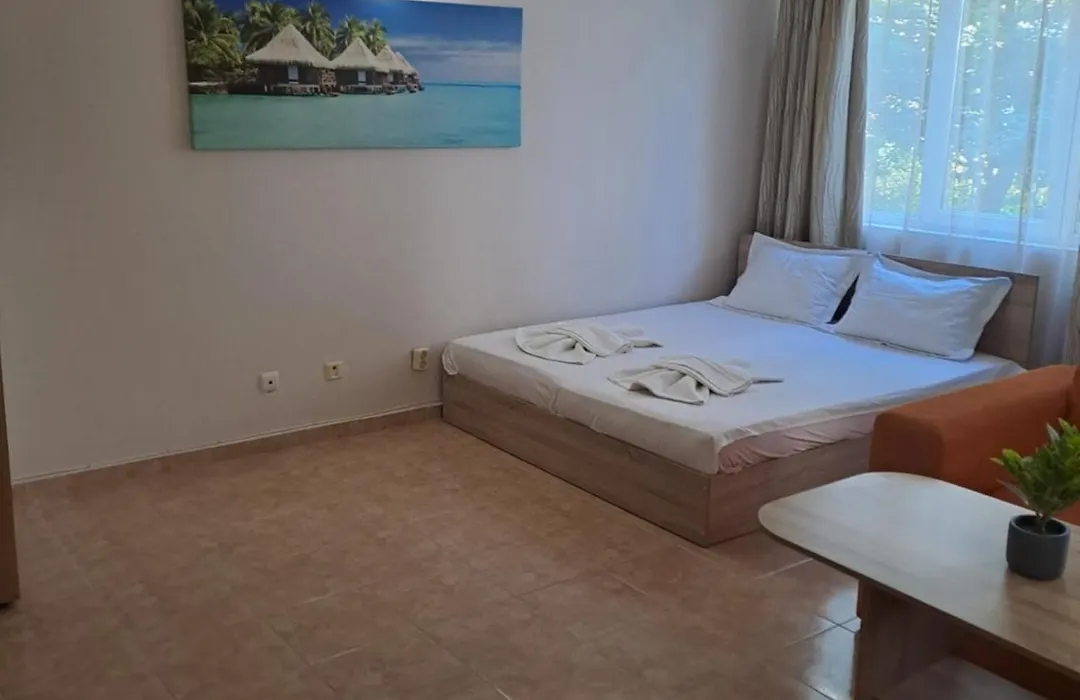 Apartment See Breeze-1