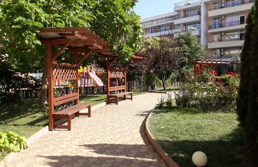 Studio Grand Kamelia-1