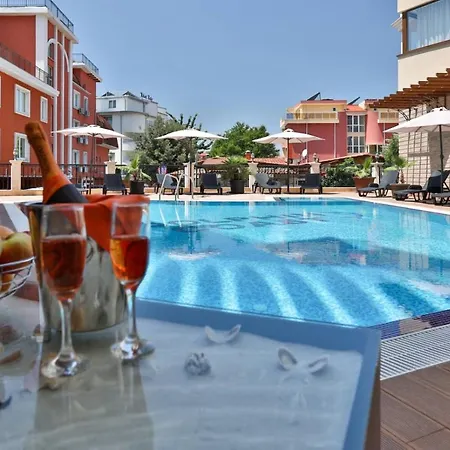 Vip Club Dolphin Coast-2