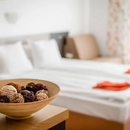 Step Hotel-3
