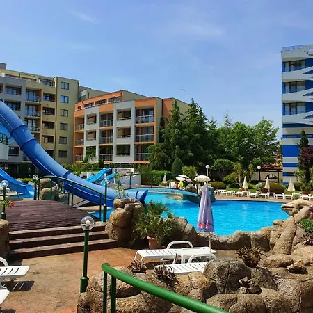 Trakia Plaza Apartments-3