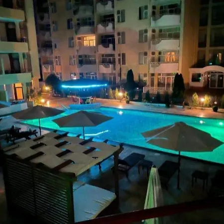 Stylish 1-Bed Apartment In Sunny Beach-3