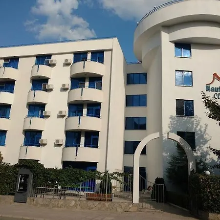 Anastasiia Nautilus Club-3