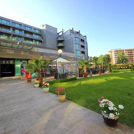 Sunny Beach Plaza Apartment 325-3