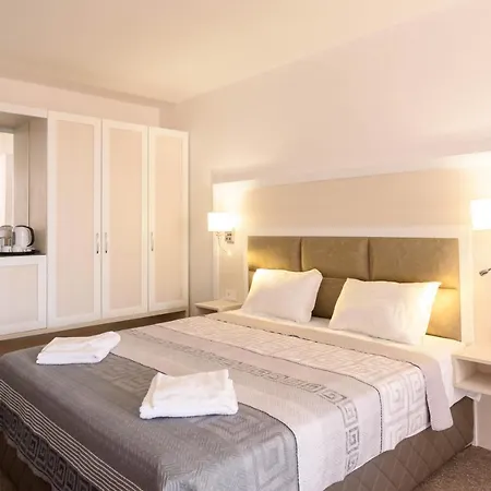 Pasha Apartments-2