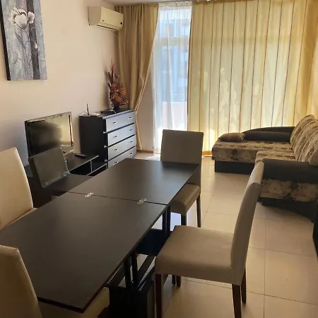 Holiday Apartments Grand Kamelia-3