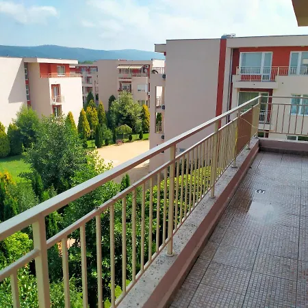 Sunny Warm Quite Studio 42M2 Aquapark-3