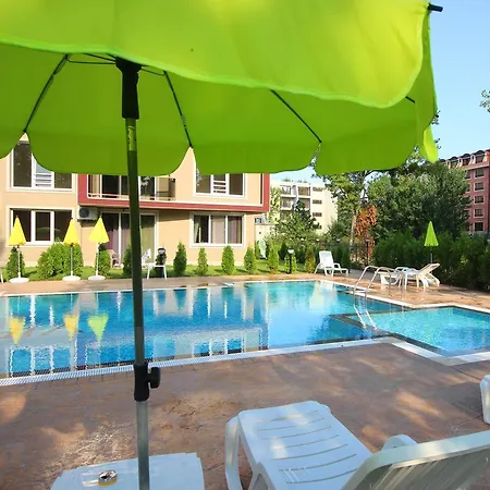 Menada Vip Park Apartments-2