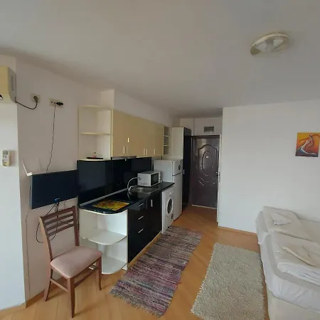 Studios & Apartments Perla-3