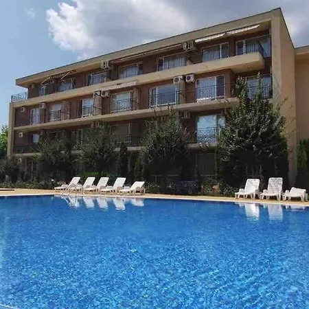 Apartment Ferienunterkunft Strandnähe mit Pools-2