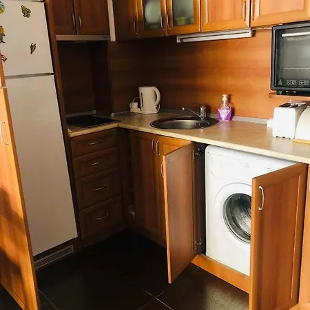 One Bedroom Apartment In Sunlight-3