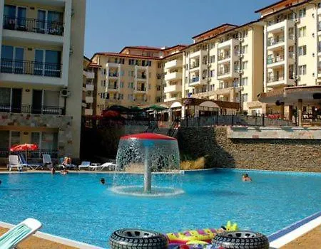 Sunny Beach Hills Apartment-2