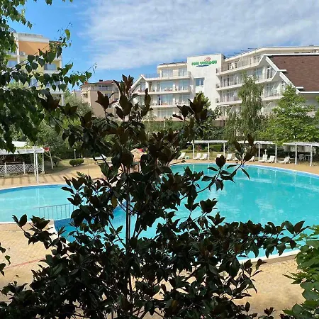 Kims One-Bed Apart For Rent At Sunny Beach Resort-2