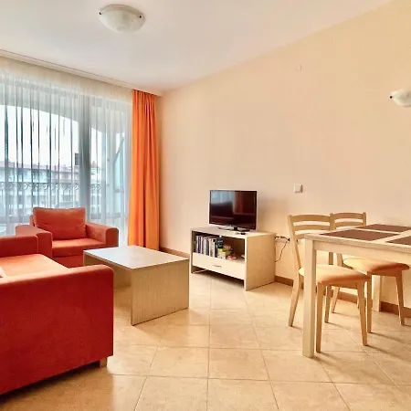 Royal Sun - Private Apartment - Bsr - 1-3