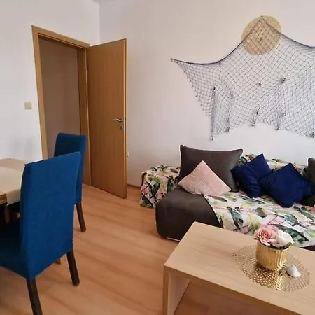 New Line Village Apartments I7-2