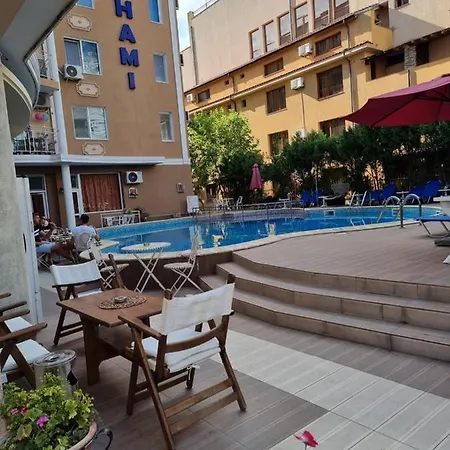 Hotel Baham Suites-3