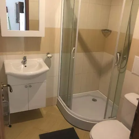 Spacious, 2 Bed Apt, Fort Orchid-2