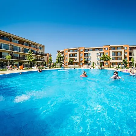 Holiday Garden Resort-2
