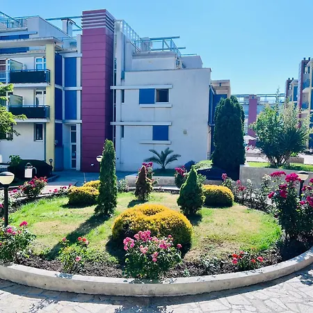 Elit 4 Apartments-2