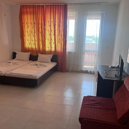 Guest House Kolev 2 - Free Parking And Wi Fi-3