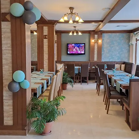 Relax Holiday Complex & Spa-3