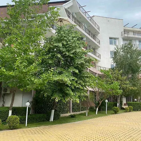 Charis Cozy Family Apart At Sun Village Complex Close To The Beach-3